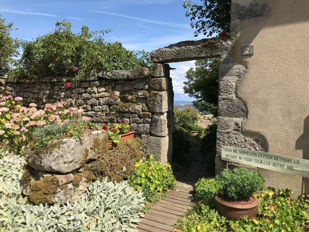 Bourgogne Mont-Saint-Vincent jardin