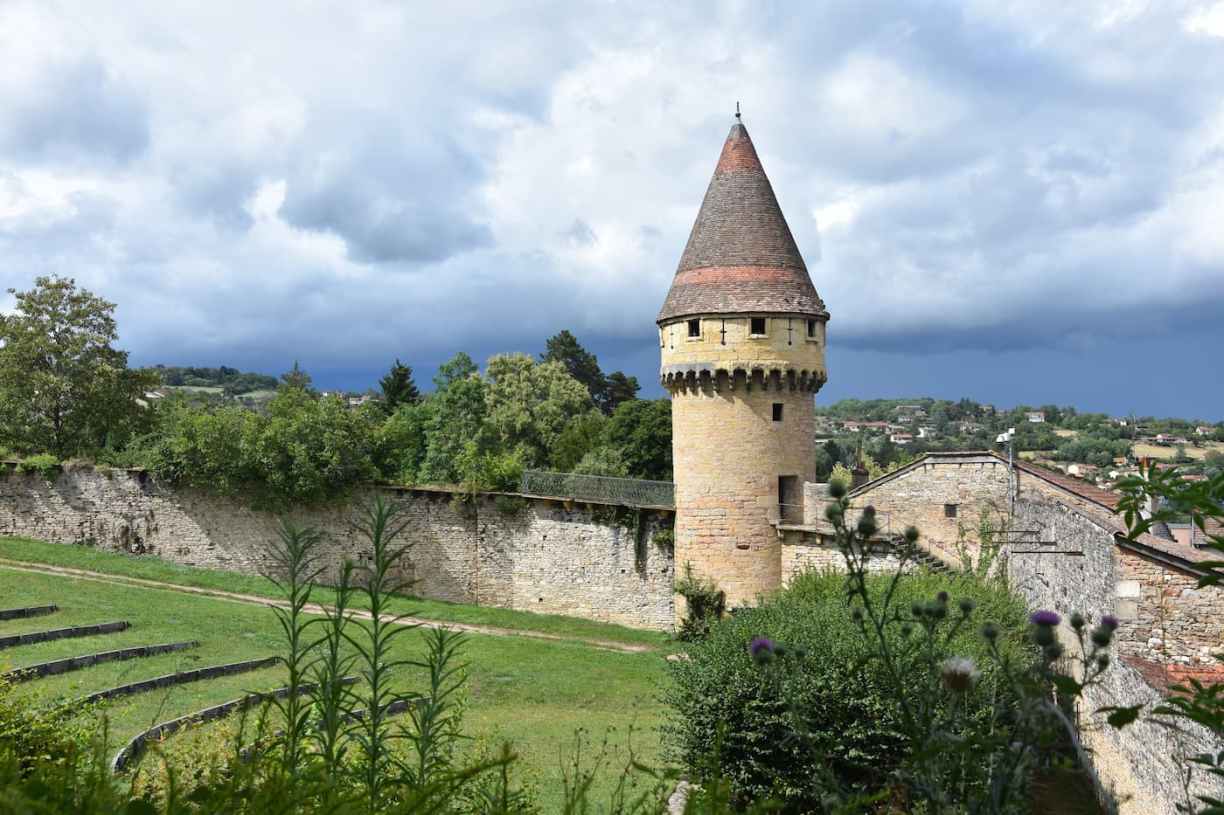 Remparts de l'abbaye de Cluny Bourgogne