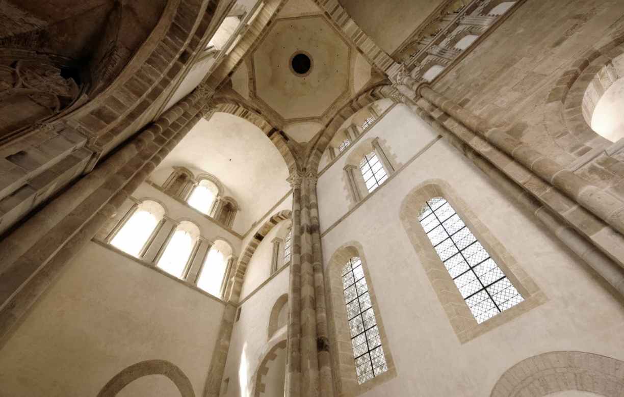 Bourgogne intérieur de l'abbaye de Cluny