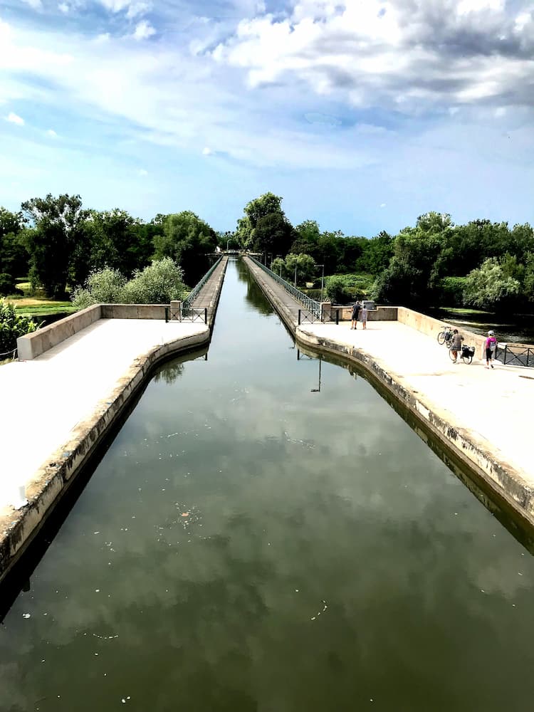 Pont-canal à Digoin en Bourgogne