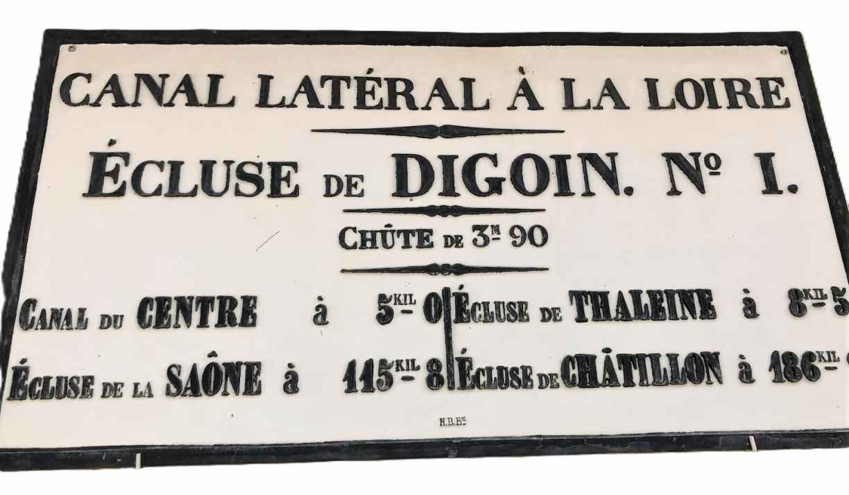 Écluse de Digoin en Bourgogne