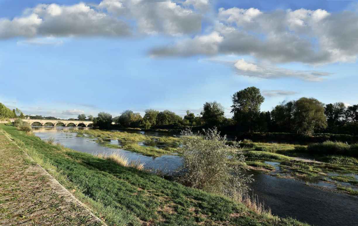 Berges de la Loire à Digoin en Bourgogne