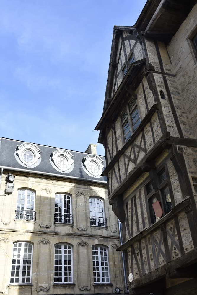 Normandie Bayeux maison à colombages