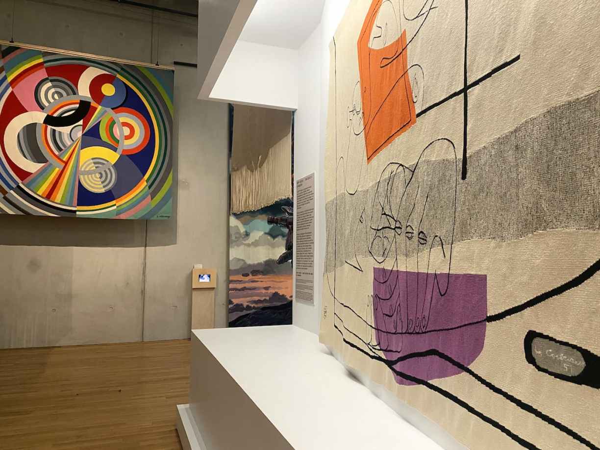 Tapisseries Vasarely à Aubusson cité internationale Creuse