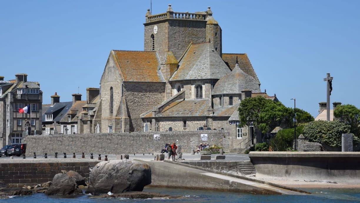 Normandie Barfleur église