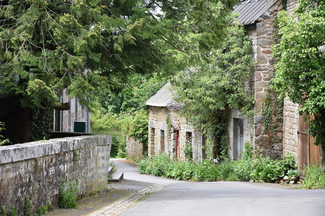 Normandie : village de Bréel en Suisse Normande 