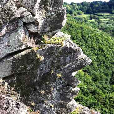 Roche d'Oëtre, rocher en forme de visage