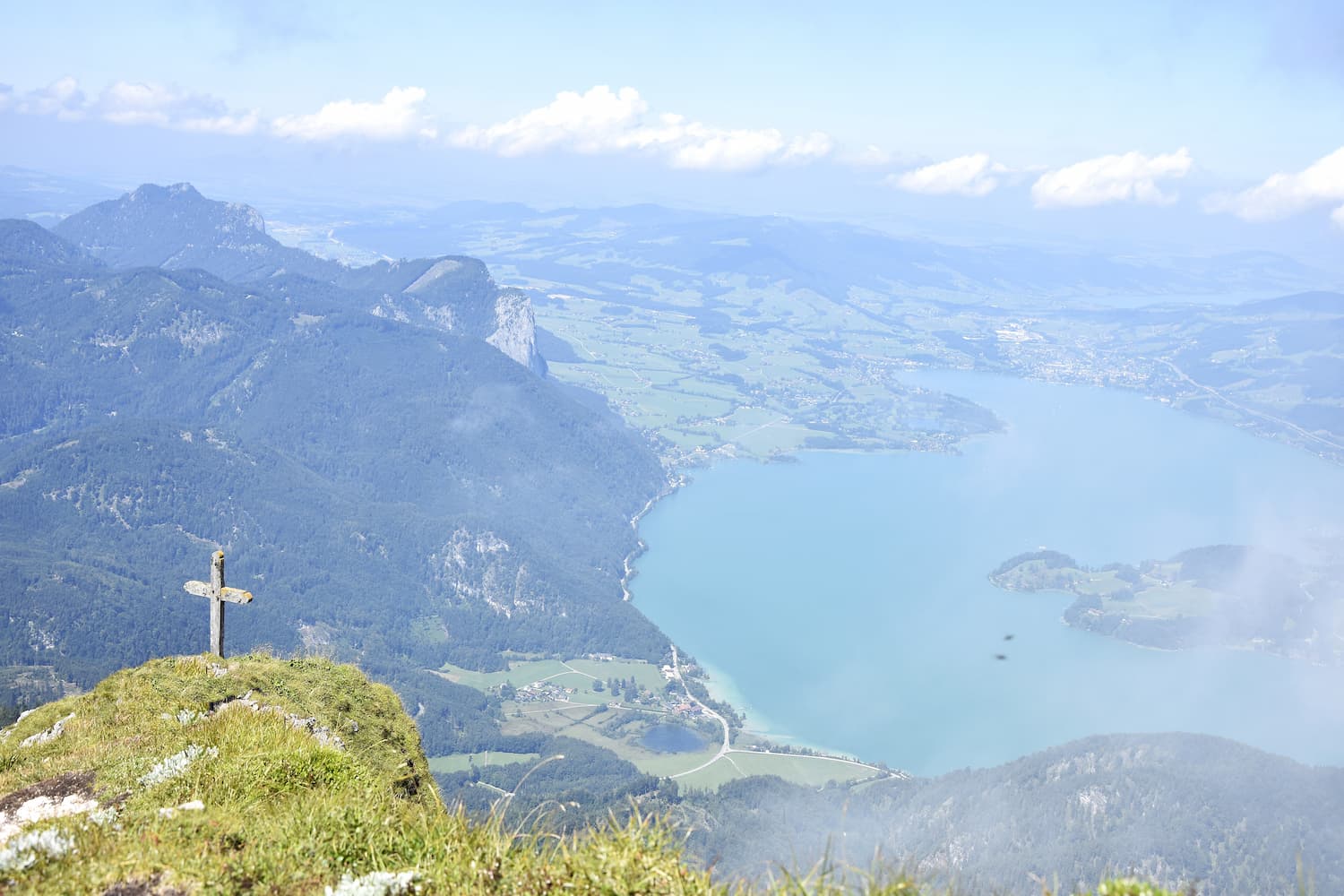 Du sommet du Schafberg, on peut admirer le lac de Mondsee