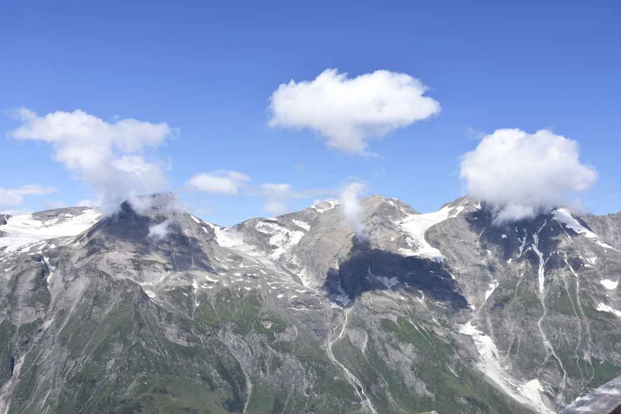 Autriche : massif du Grossglockner au-dessus de Zell-am-See
