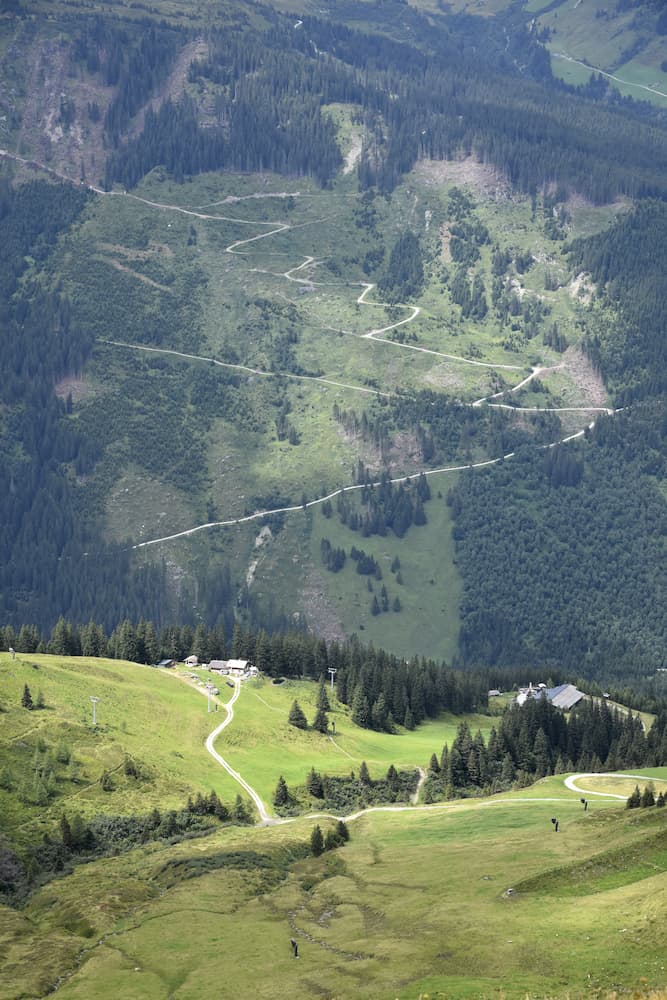route de montagne au stubnerkogel