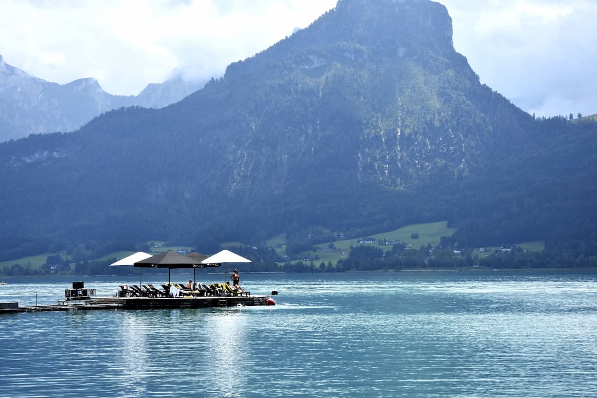 Baigneurs sur le lac de Saint-Wolfgang