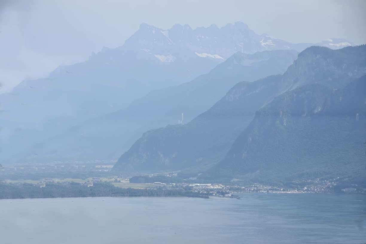 Suisse : Vevey vue du Mont-Pelerin