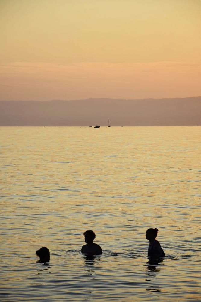 Coucher de soleil le lac de Genève à Vevey Suisse