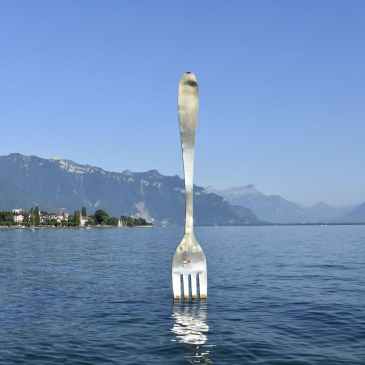 Vevey : le lac de Genève et sa fourchette