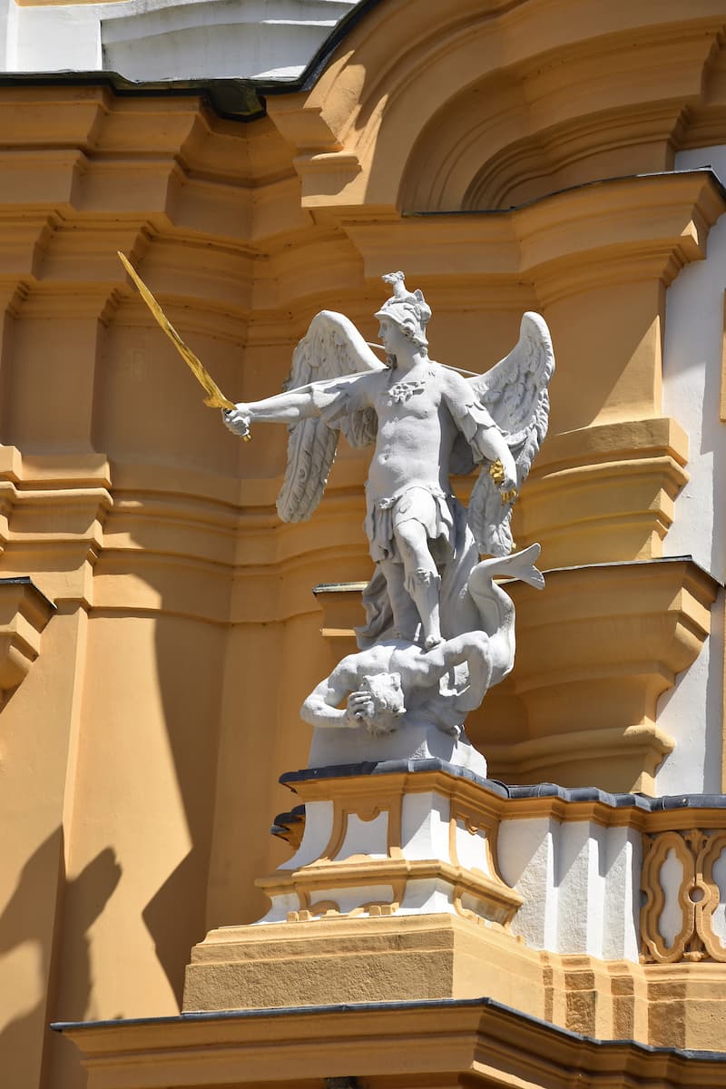 Autriche : statue de l'abbatiale de Melk