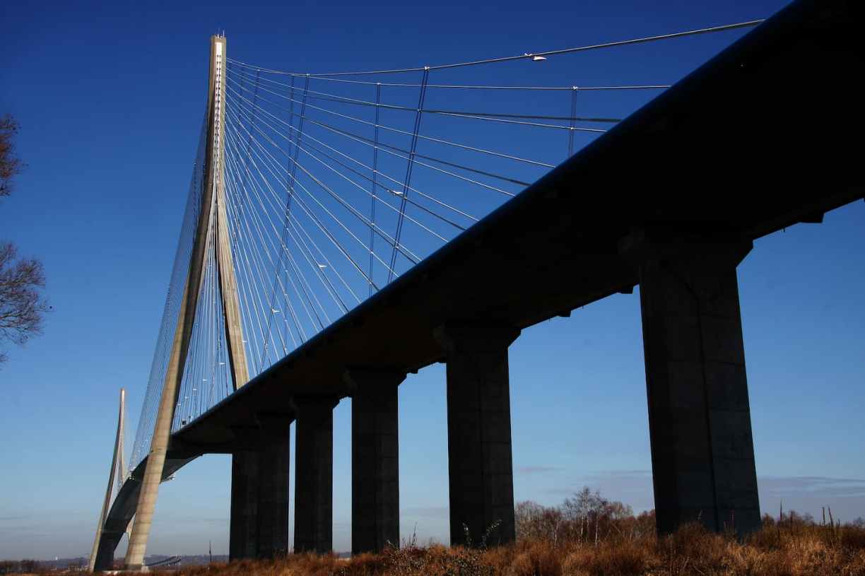 Honfleur : pont de Normandie