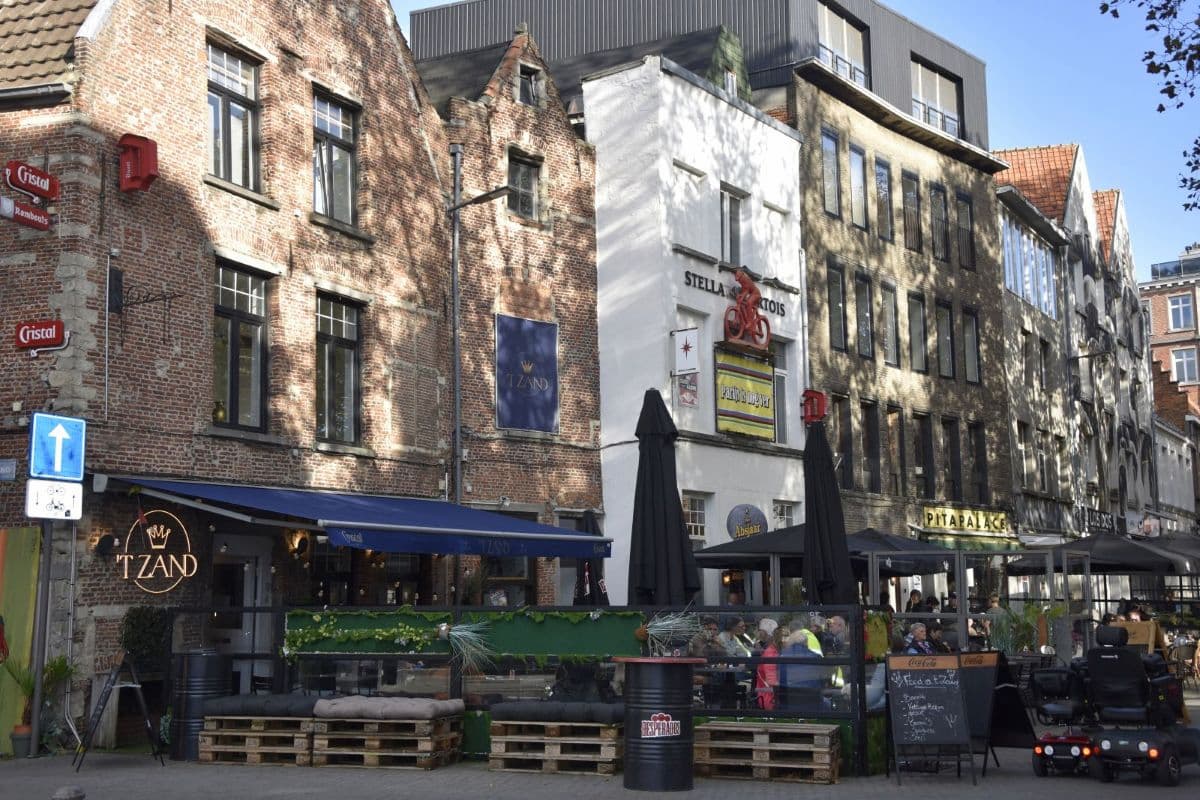 Belgique Anvers bière sur le Sint-Jansvliet