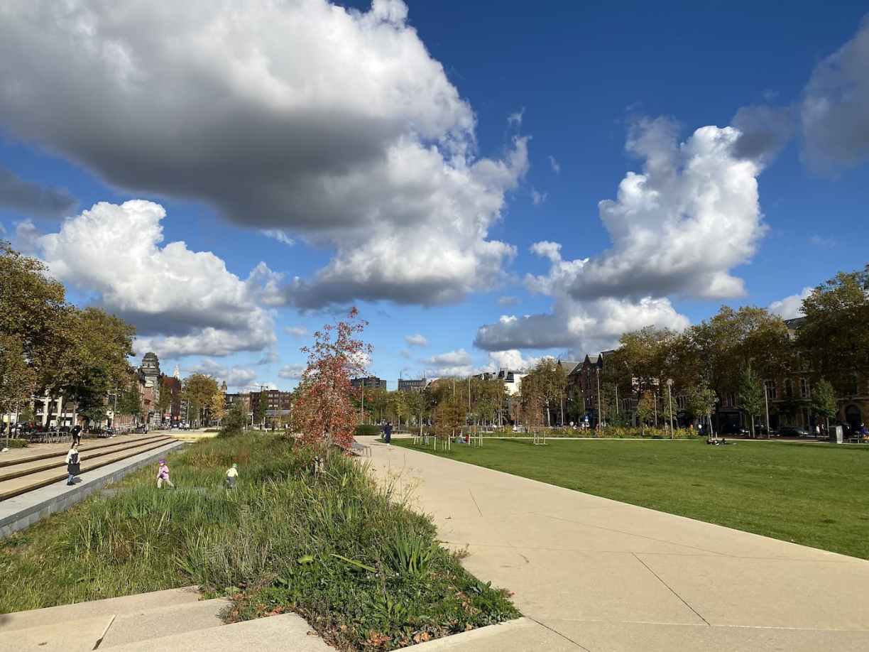 Nouveau parc dans le Zuid à Anvers Belgique