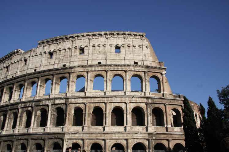 Le Colisée de Rome, monument emblématique de l'Empire romain