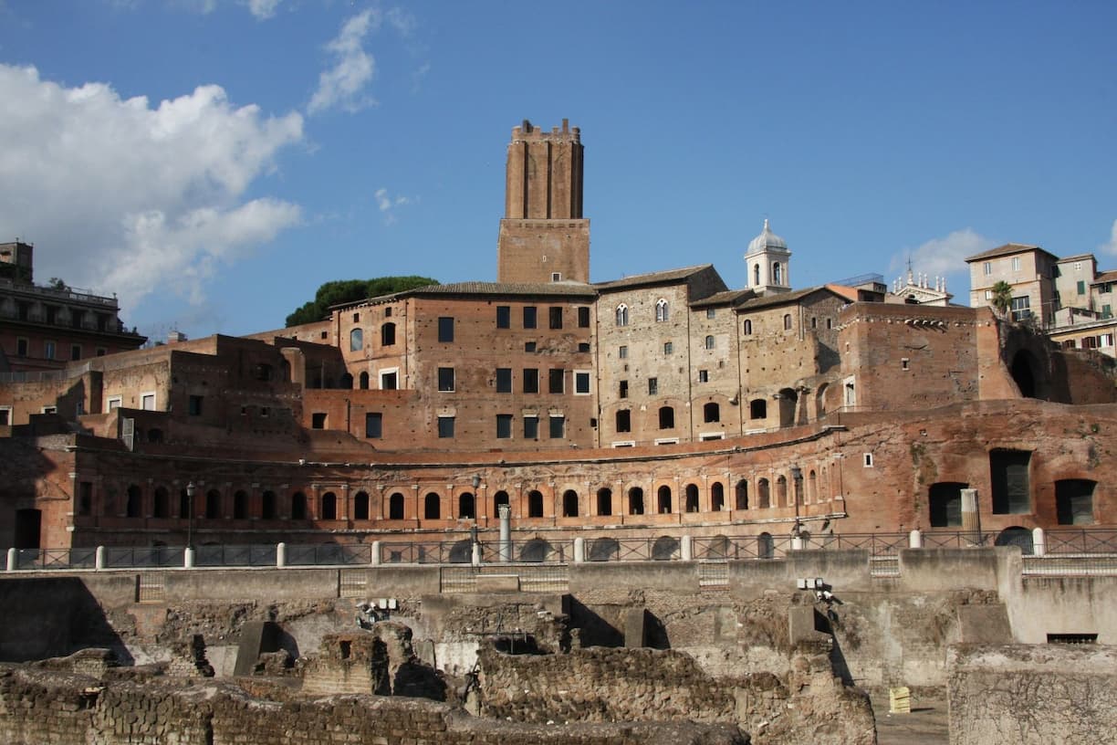 Rome le marché de Trajan sur les forums impériaux