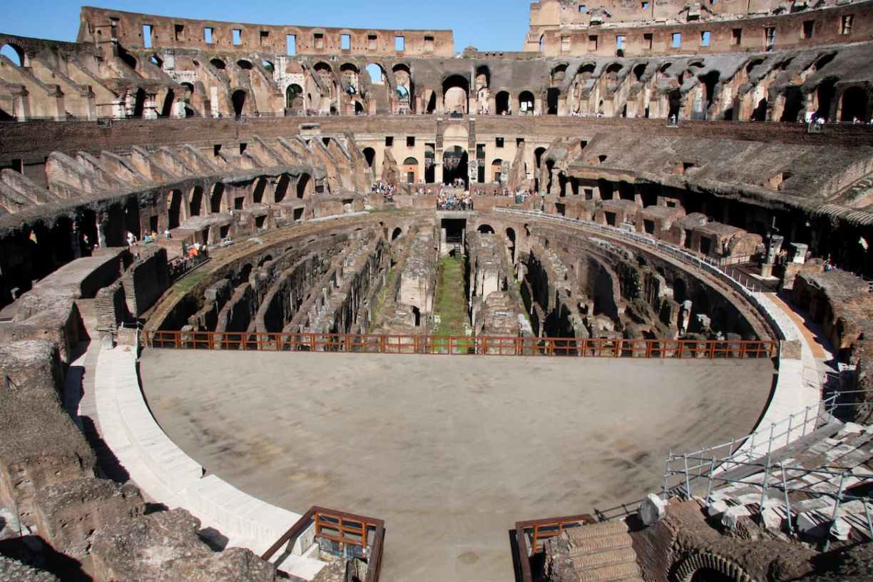 Rome : vue aérienne du Colisée