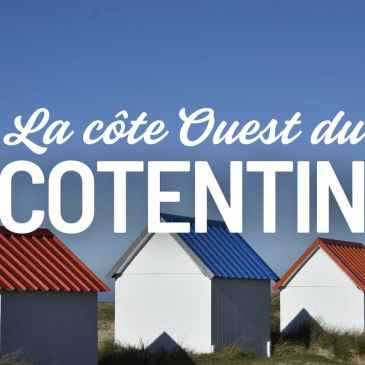 Alignement de cabines de plages aux toits colorés