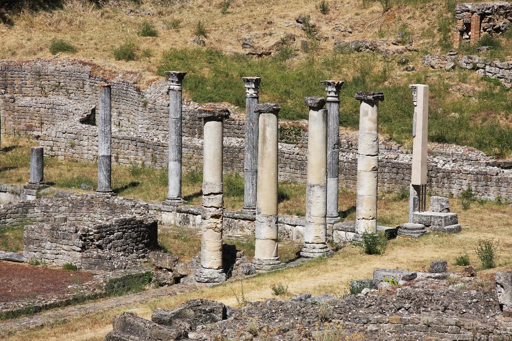 Forum étrusque de Volterra en Toscane 