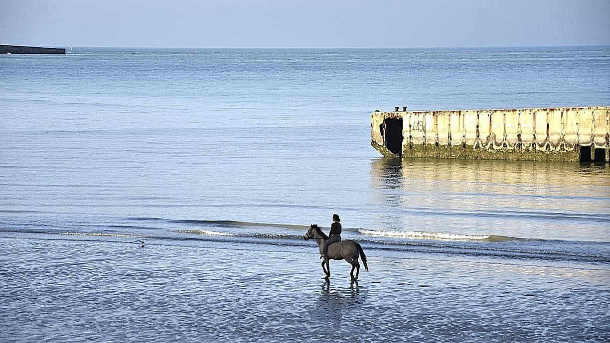 Débarquement de Normandie Arromanches : port artificiel