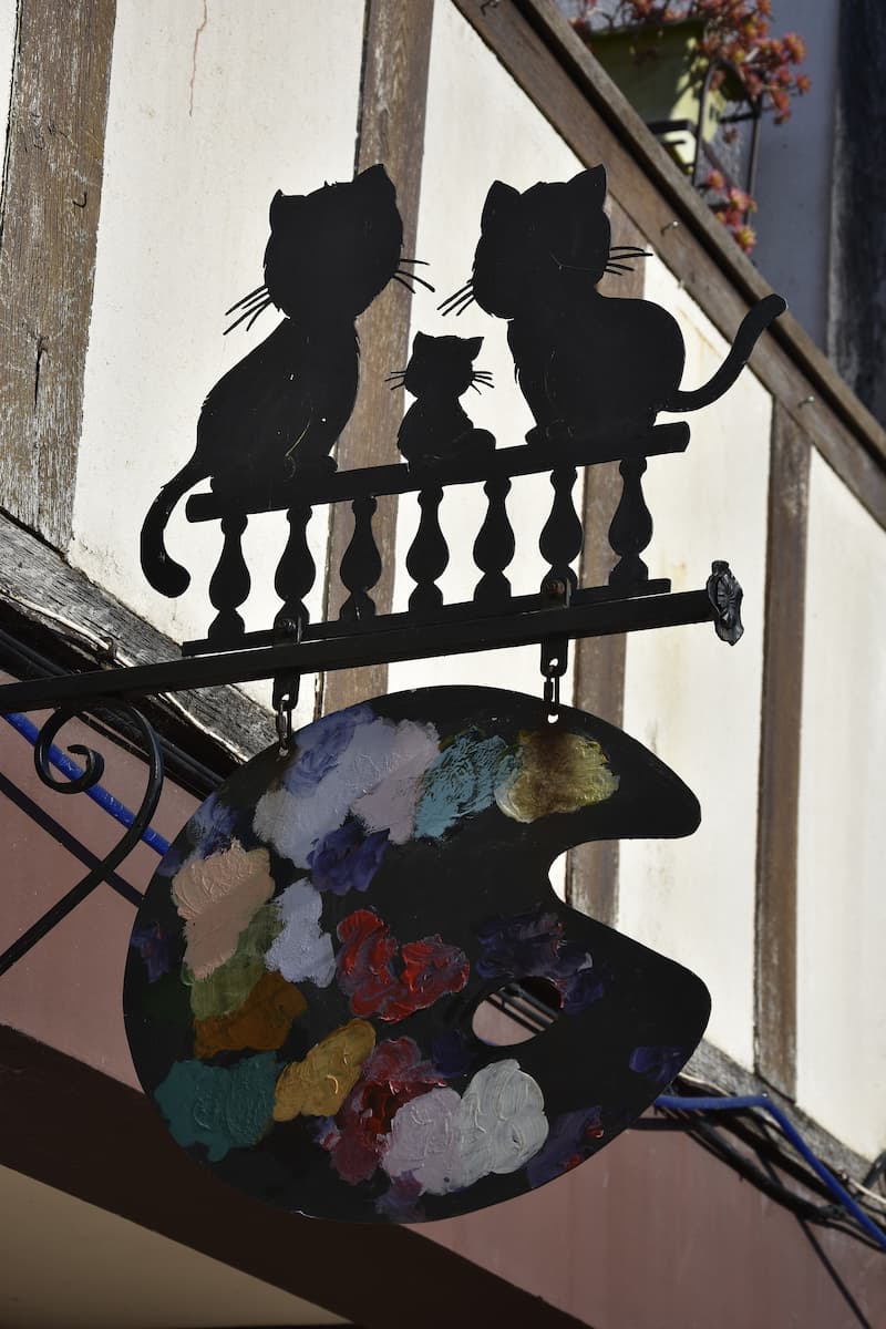 Normandie enseigne du village d'art Guillaume le Conquérant à Dives-sur-mer