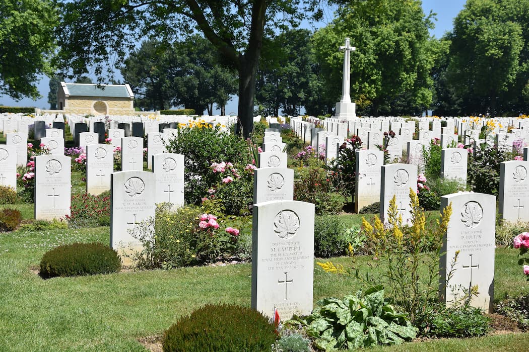 Débarquement de Normandie Cimetière canadien Bény