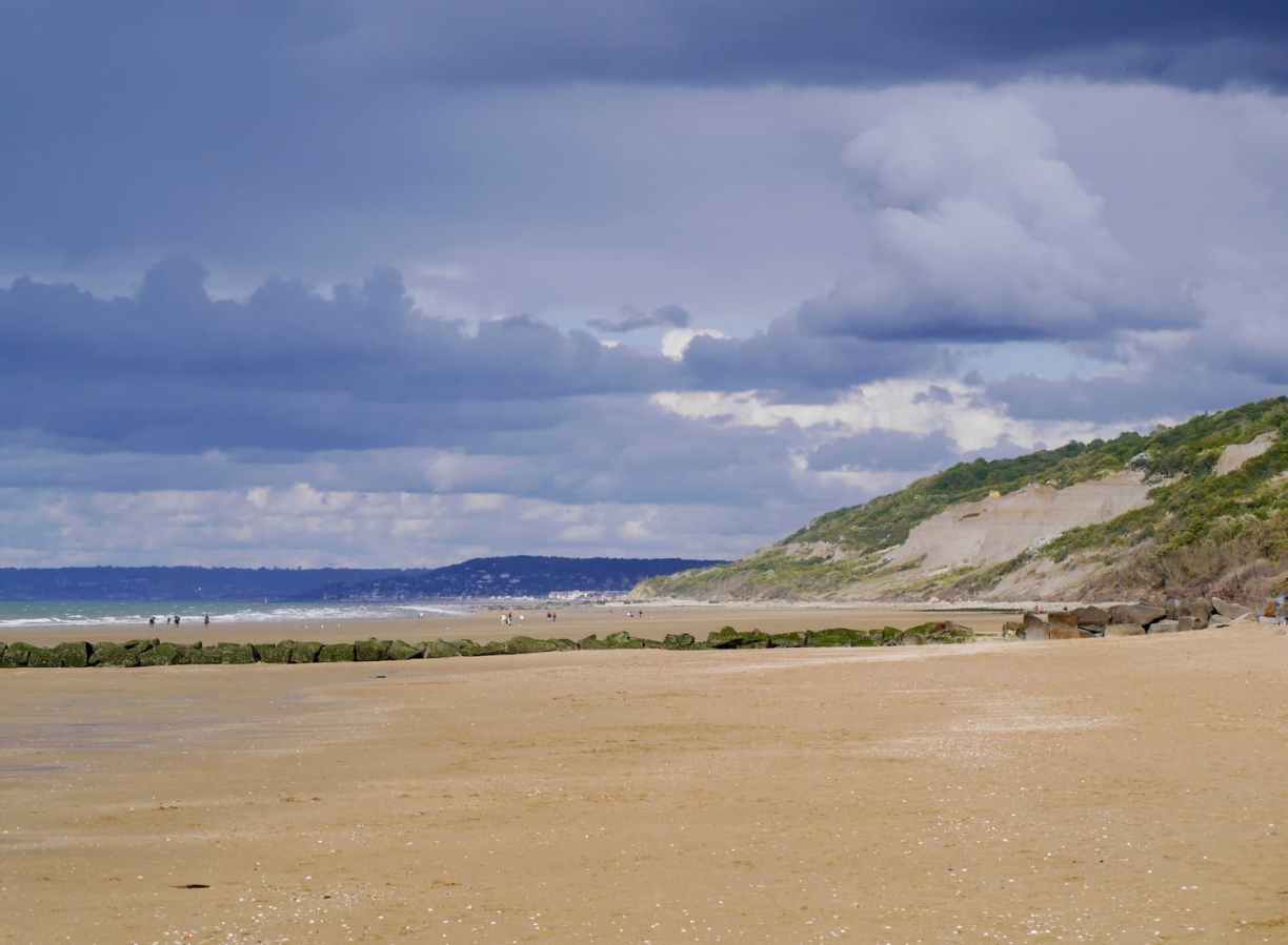 Normandie Houlgate, la plage et le début des Vaches Noires