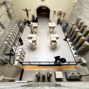 Salle des anciens thermes vue du balcon