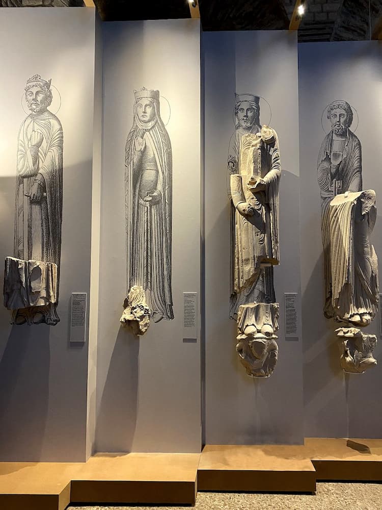 Musée de Cluny : fragments de sculptures de Notre-Dame de Paris