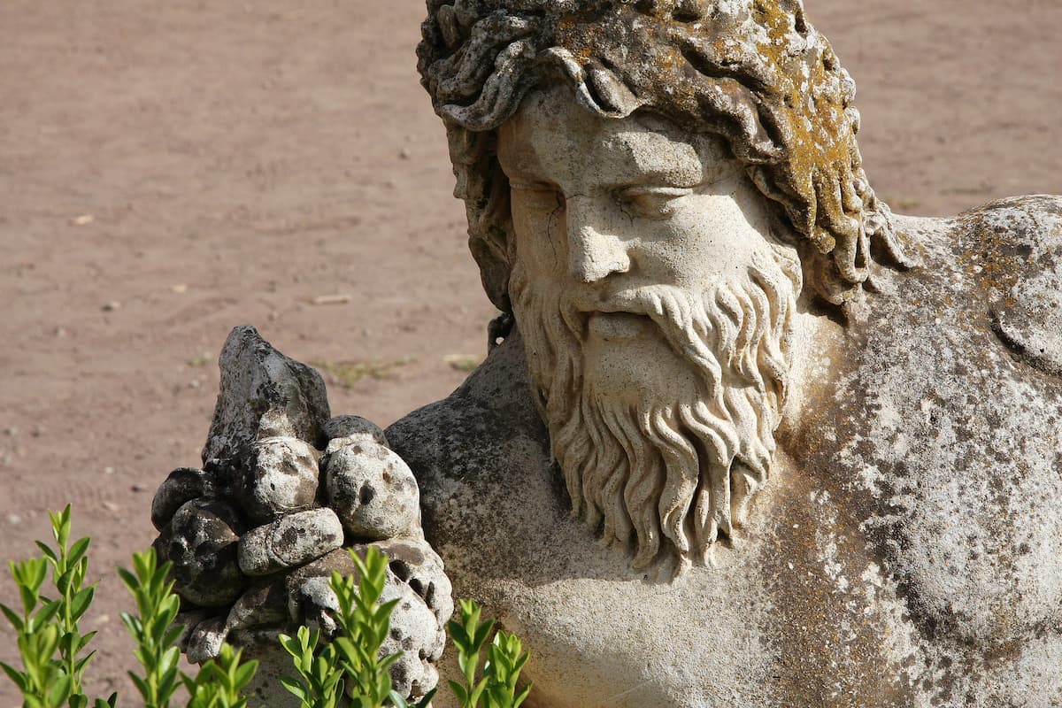 Rome Tivoli : villa d'Hadrien statue du bassin