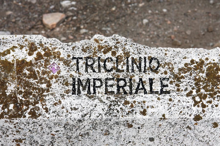 Rome Tivoli triclinio de la villa d'Hadrien