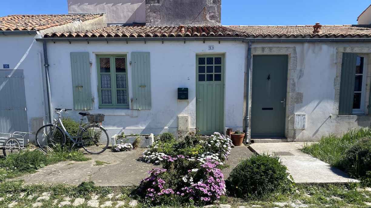 Charente-Maritime Ile d'Aix maison traditionnelle