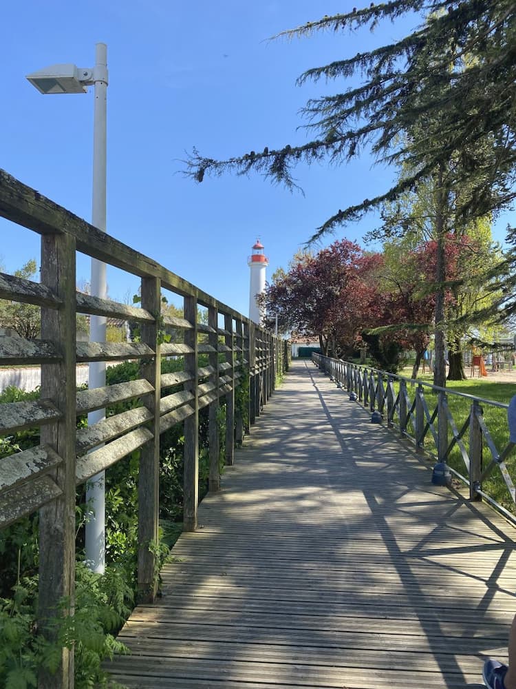 Charente-Maritime Le Château d'Oléron le phare