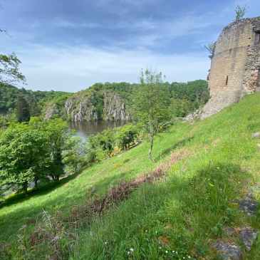 Tour en ruine Château fort Crozant