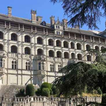 Façade du château de Blois
