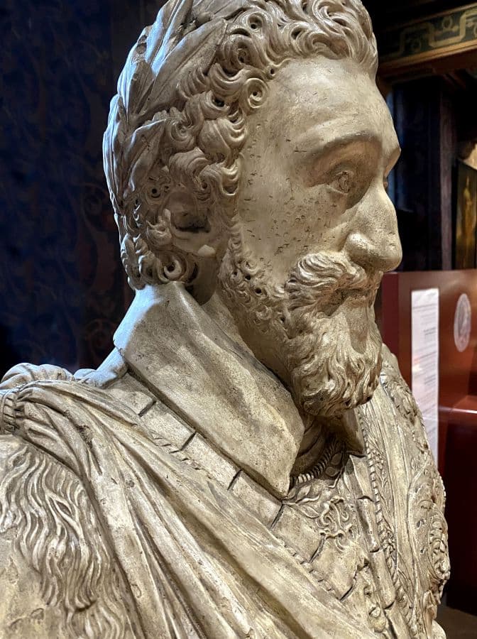Châteaux de la Loire oratoire Blois portrait d'Henri IV
