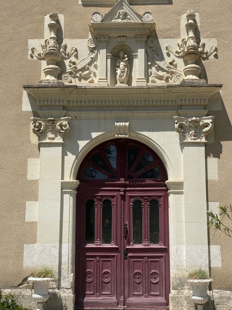 Porte du château de Troussay Val de Loire Blois
