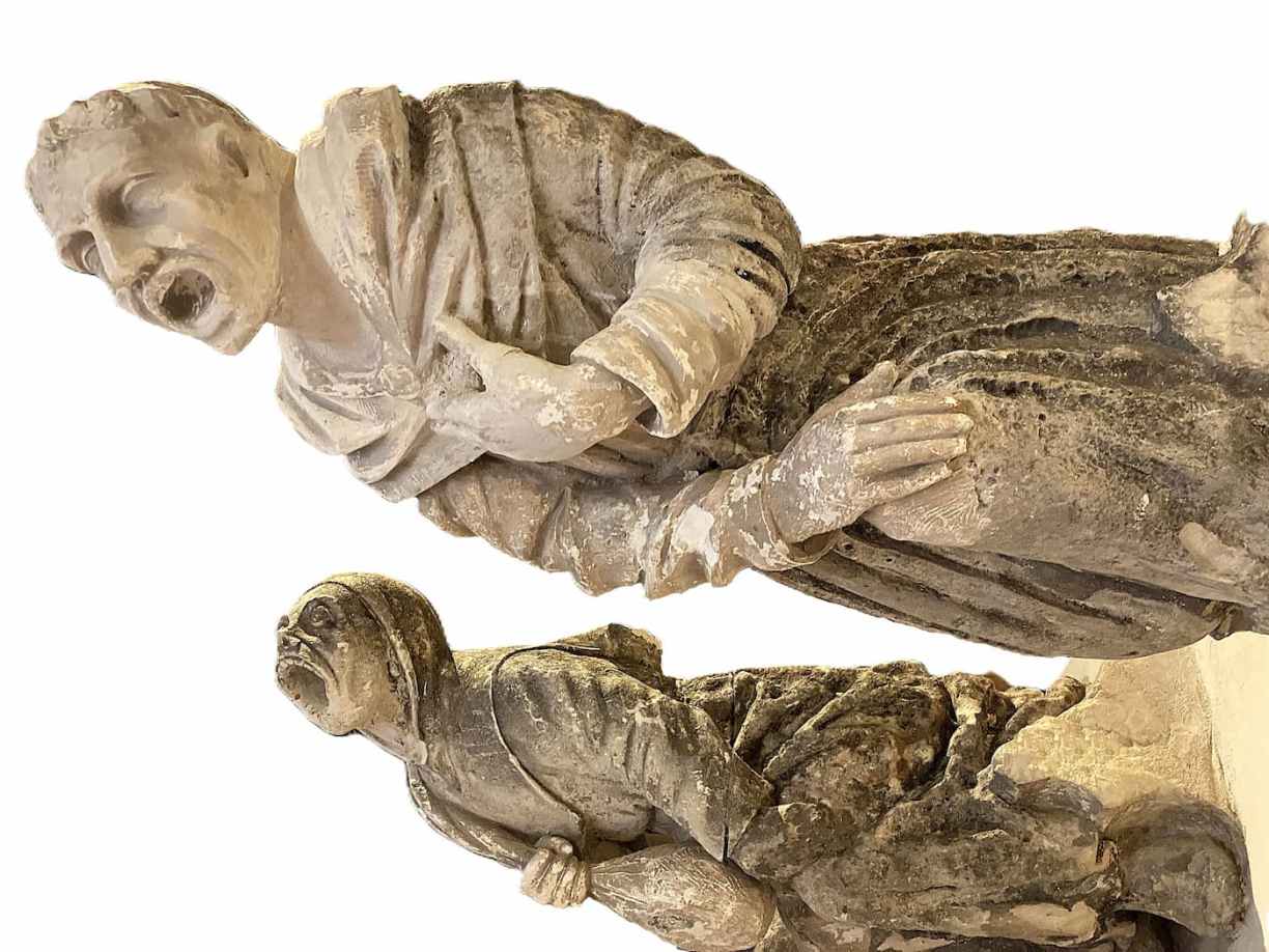 Châteaux de la Loire salle des lapidaires du château de Blois