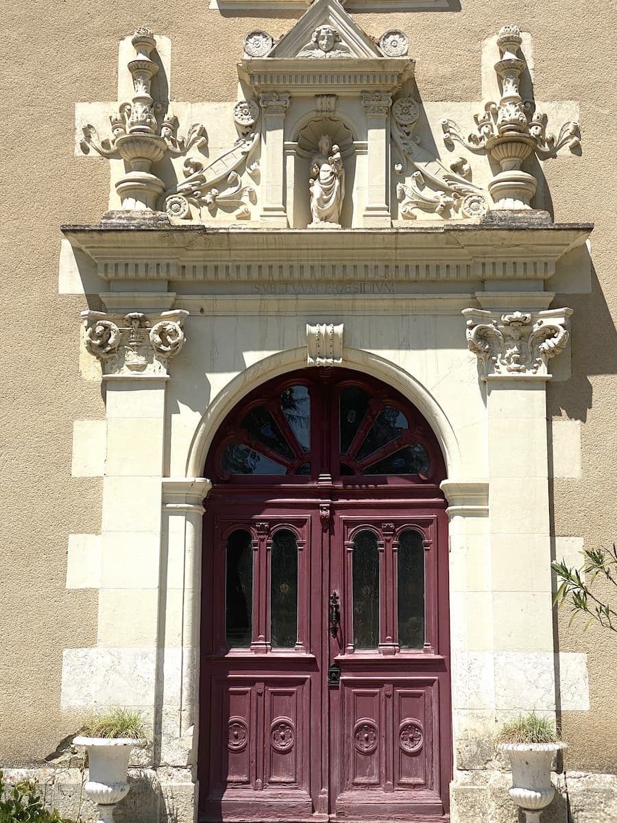 Porte du château de Troussay Val de Loire Blois