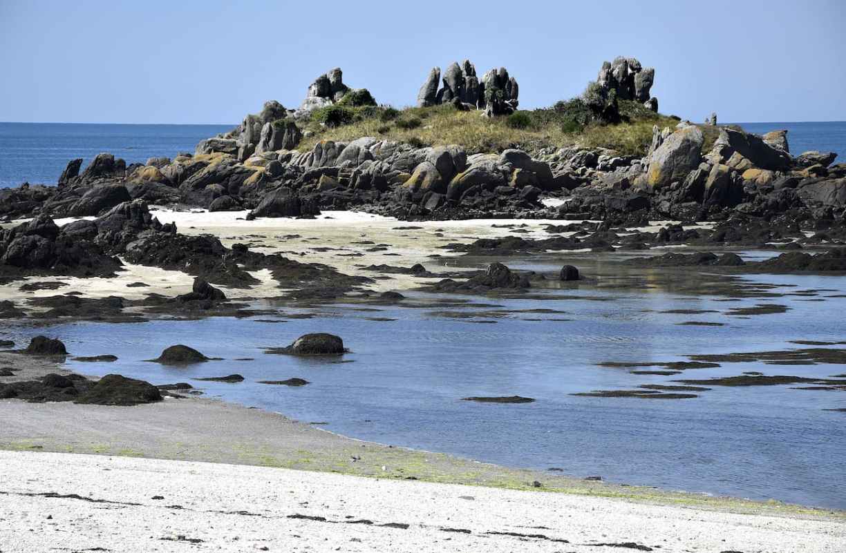 Normandie Chausey les rochers des moines