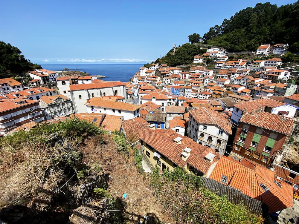 Espagne village de Cudillero Asturies