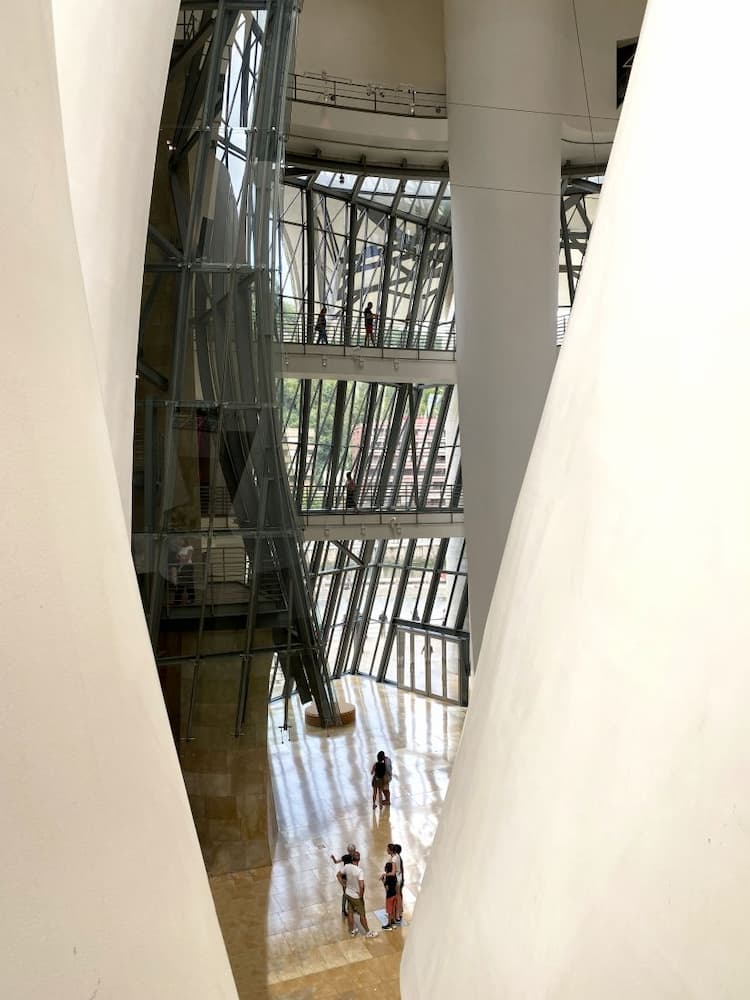Musée Guggenheim de Bilbao : bâtiment de Frank Gehry
