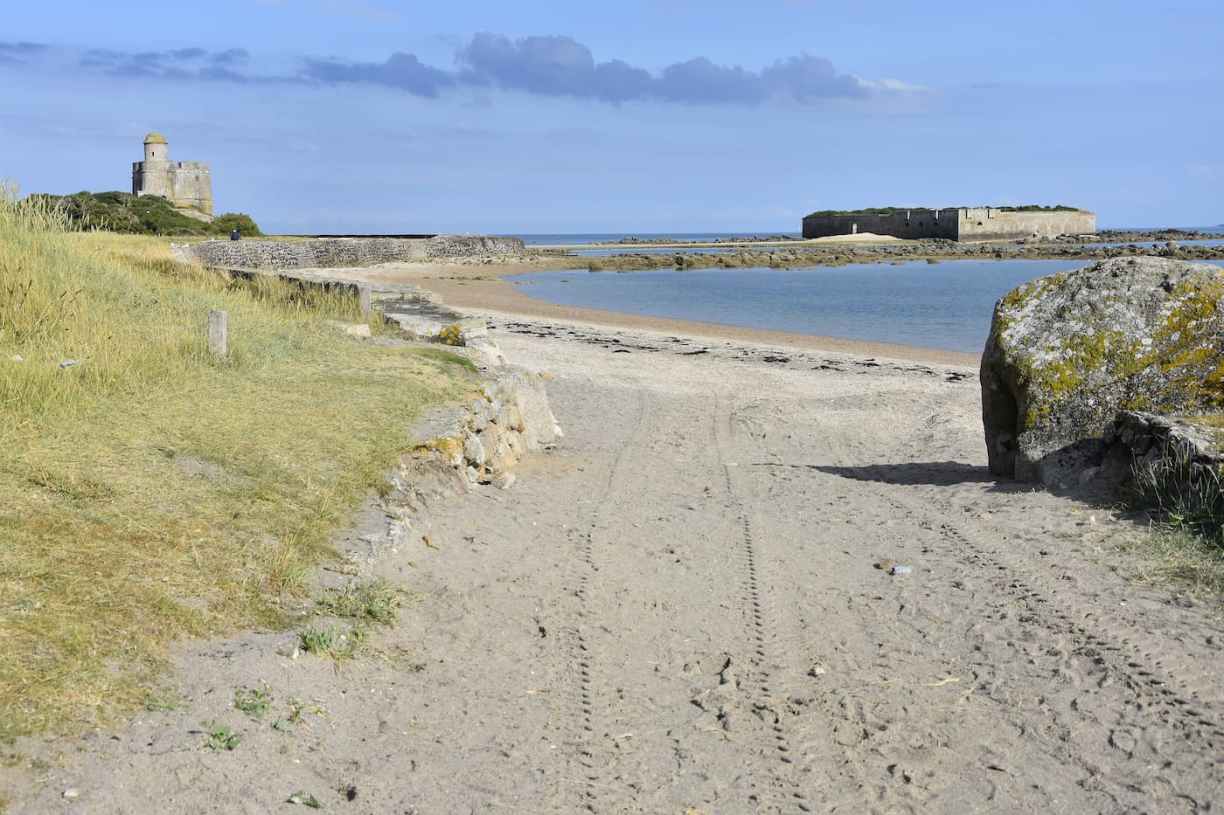 Tatihou, le fort de l'Ilet et le fort Vauban