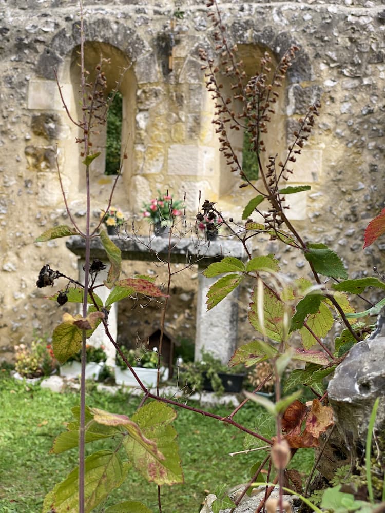 Chapelle de la léproserie d'Aizier en Normandie