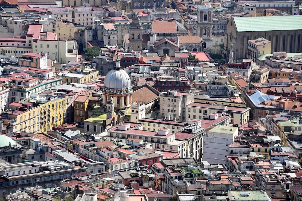 Ville de Naples vue du Vomero