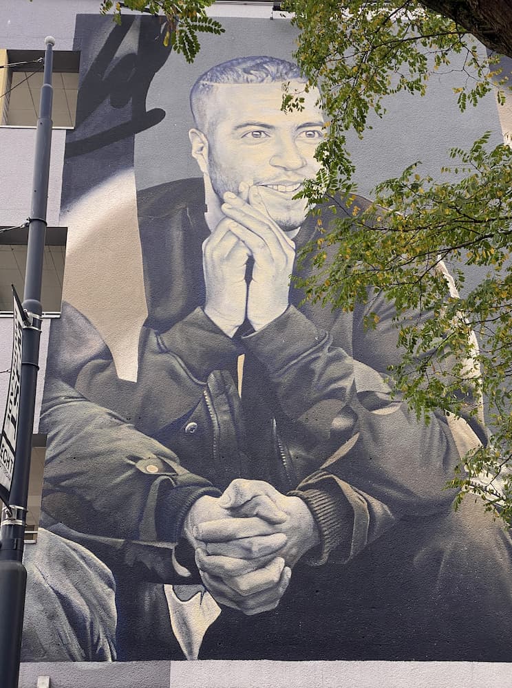 West Kruiskade street art sur les immeubles de Rotterdam